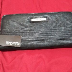 Kenneth Cole reaction wallet